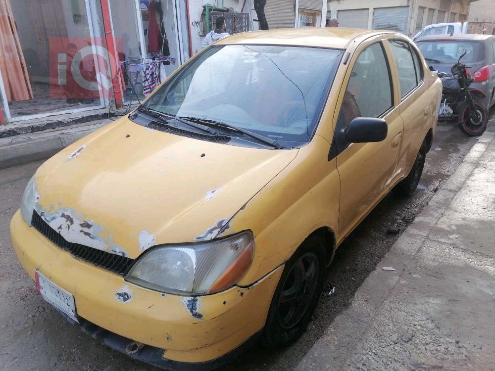 Toyota Echo